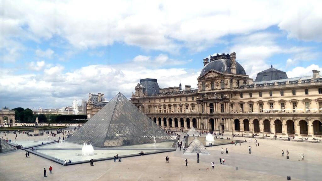 Louvre Pyramid